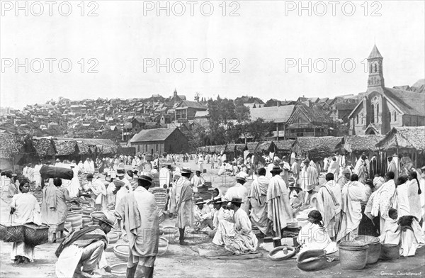 ''Un grand marche a Tananarive; Iles Africaines de la mer des Indes', 1914. Creator: Unknown.