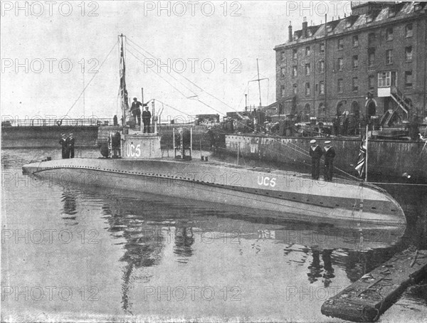 'Les Sous-Marin "U C 5"; Un trophee de la marine britannique', 1916. Creator: Unknown.