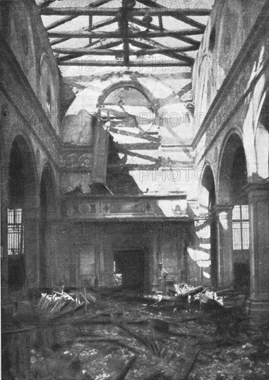 'Les destructions de monuments a Venise; Interieur de l'eglise Santa-Maria Formosa', 1916. Creator: Unknown.