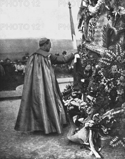 'La deuxieme commemoration de la victoire de la Marne; Mgr Lobbedey, eveque d'Arras', 1916 Creator: Jean Clair-Guyot.