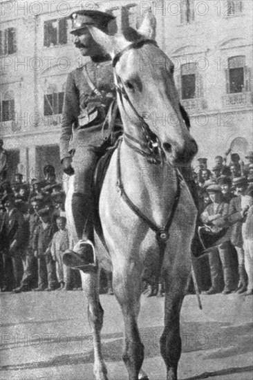 'Un mouvement national a Salonique; le colonel Zimbrakakis, chef du mouvement national', 1916. Creator: Unknown.