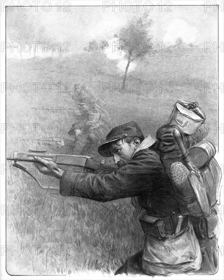 ''Nos Braves; Avance par bonds, en tiraillant, d'une section de coloniaux', 1914. Creator: Unknown.