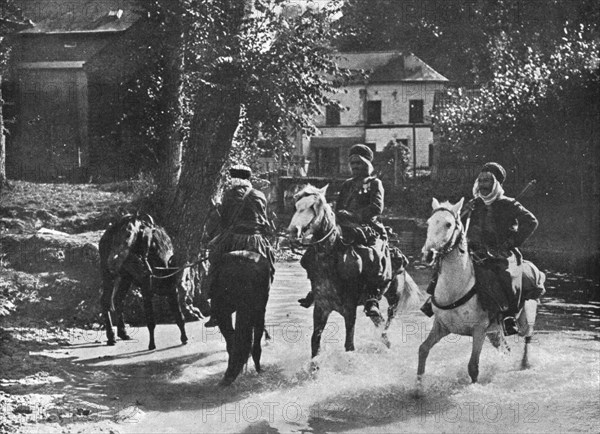 'L'Afrique et l'orient dans les brumes du nord; Le front de France', 1914. Creator: Unknown.