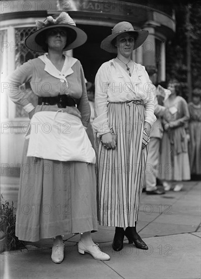 Woman Suffrage - Groups at Headquarters, 1917 or 1918. Creator: Harris & Ewing.