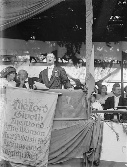 Woman Suffrage - Mayor of Hyattsville Address, 1913. Creator: Harris & Ewing.