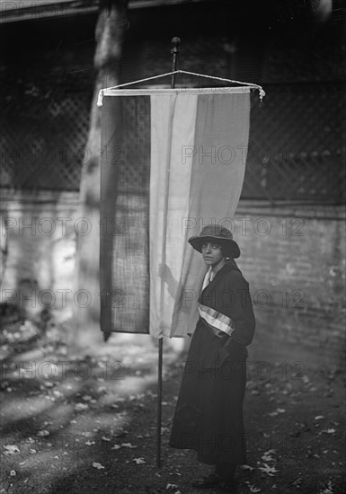 Woman Suffrage - Pickets, 1917. Creator: Harris & Ewing.