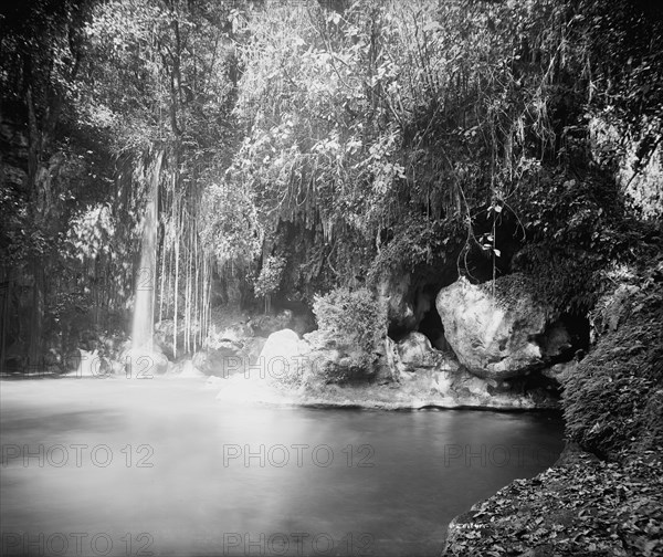 Interior of the cave of Elabra [sic], between 1880 and 1897. Creator: William H. Jackson.