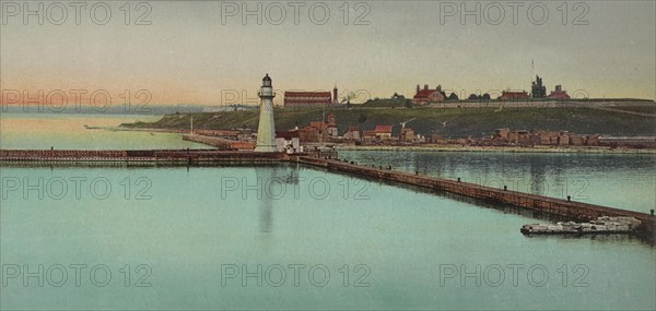 Light house and Fort Ontario, Oswego, ca 1900. Creator: Unknown.