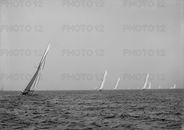 After the start, 70 footers, Aug. 11, 1900, N.Y.Y.C. (i.e. New York Yacht Club) cruise, 1900 Aug 11. Creator: Unknown.