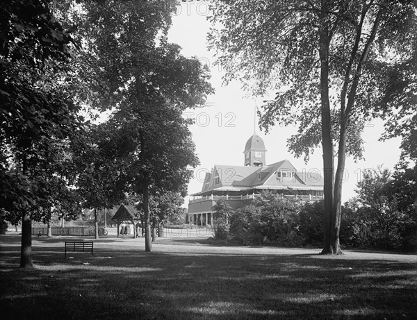 Casino (park side), Belle Isle, Detroit, between 1884 and 1899. Creator: Unknown.