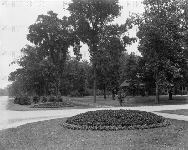 Belle Isle, Detroit, between 1900 and 1906. Creator: Unknown.