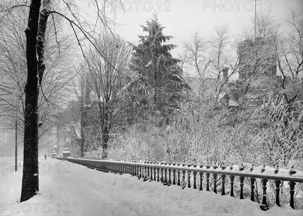 Winter's scene in Detroit, A, between 1900 and 1905. Creator: Unknown.