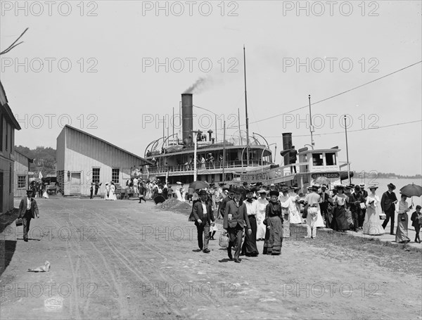 Str. Kirby landing, Put-in-Bay, O[hio], c1904. Creator: Unknown.