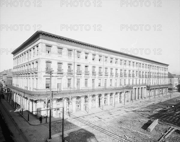 Hotel Royal, New Orleans, La., c1906. Creator: Unknown.