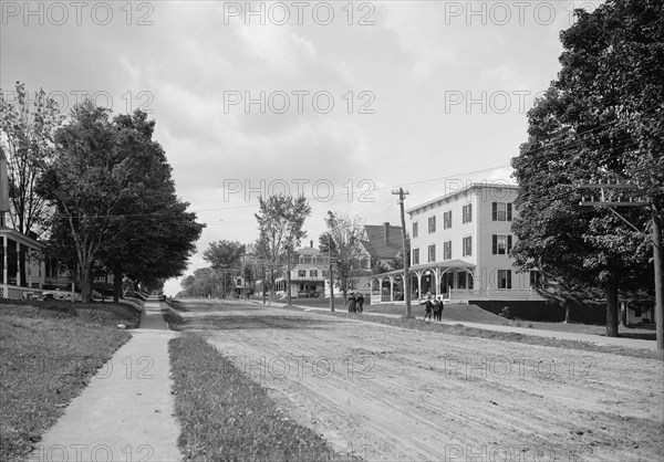 Bethlehem St., looking west, Bethlehem, White Mts., N.H., c1907. Creator: Unknown.