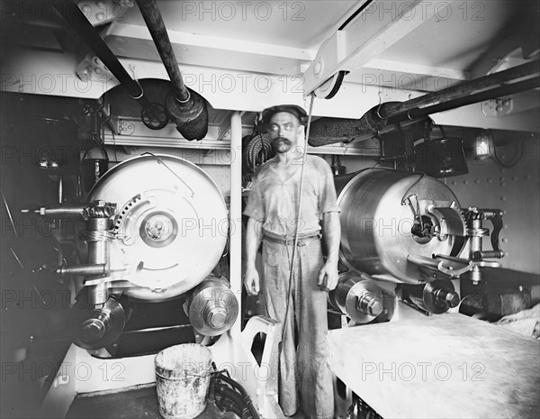 U.S.S. Indiana, 13 inch guns, forward turret, between 1895 and 1901. Creator: Unknown.