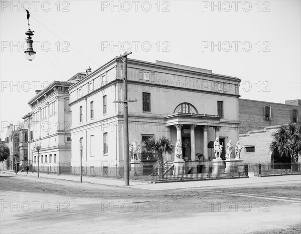 Telfair Academy of Arts and Sciences, Savannah, Ga., between 1900 and 1920. Creator: Unknown.