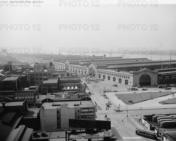 New Chelsea piers, New York, between 1900 and 1920. Creator: Unknown.