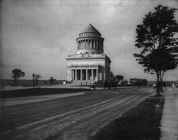 Grant's Tomb, New York, c1901. Creator: Unknown.