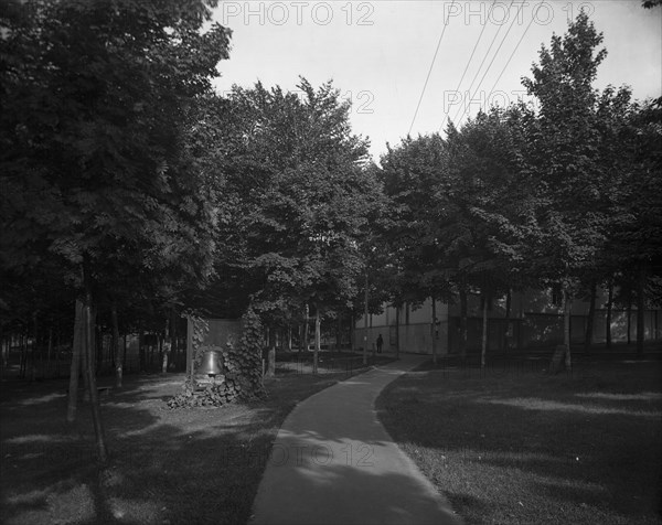 Park and auditorium, Bay View, Mich., c1906. Creator: Unknown.