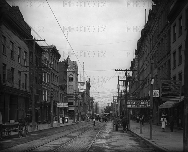 Main St., Poughkeepsie, N.Y., c1906. Creator: Unknown.