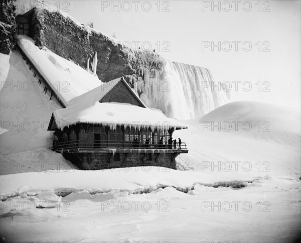 Station at foot of incline, American Falls, NiagaraFalls, between 1880 and 1901. Creator: Unknown.