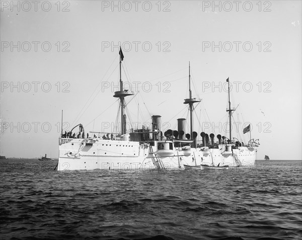 U.S.S. Philadelphia, between 1890 and 1901. Creator: William H. Jackson.