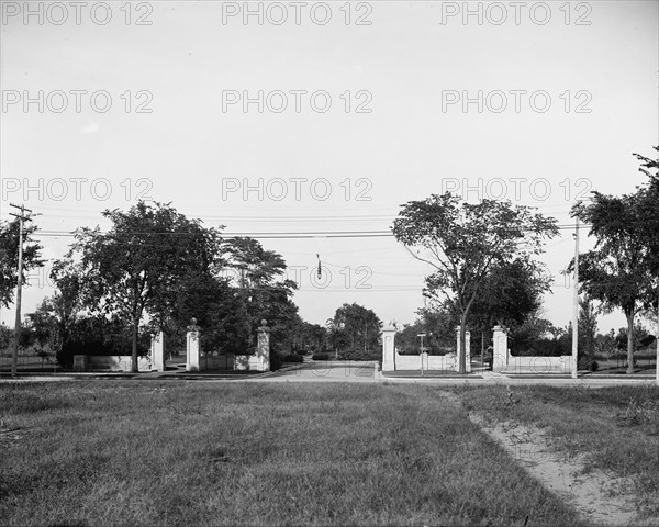 Entrance to Detroit, Woodward Avenue and E. Boston Boulevard, Detroit, Michigan, c1900- 1910. Creator: William H. Jackson.