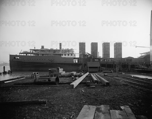 Str. Seeandbee, 1912 Dec 7. Creator: William H. Jackson.