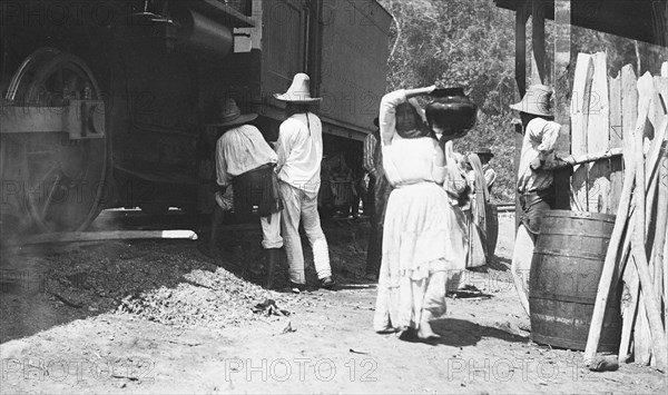 Group of peons near Rascon, between 1880 and 1897. Creator: William H. Jackson.