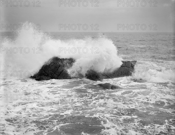 Surf near Nanepashemet Hotel, Marblehead, Mass., between 1895 and 1910. Creator: Unknown.