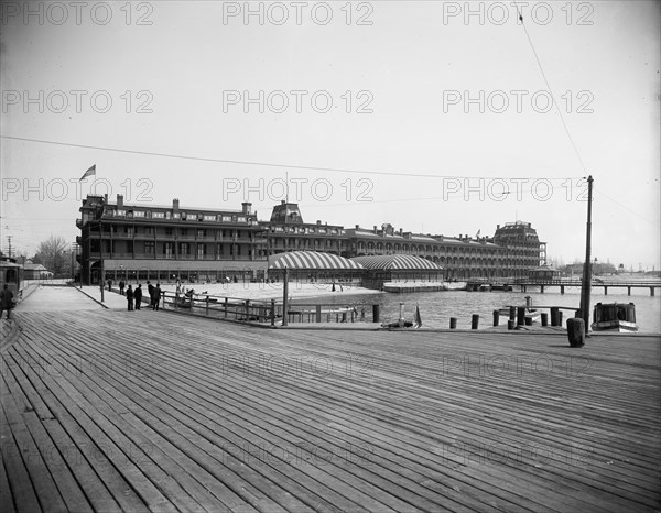 Hygeia Hotel, Old Point Comfort, Va., 1902. Creator: Unknown.