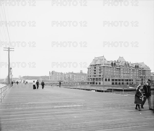 Marlborough House, Atlantic City, N.J., between 1895 and 1910. Creator: Unknown.