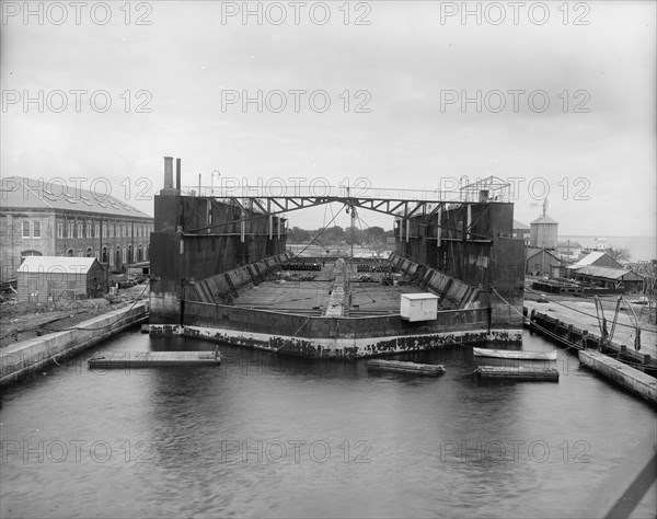 Floating dry dock, Pensacola, Fla., between 1900 and 1910. Creator: Unknown.