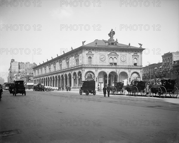 Herald Building, New York, N.Y., between 1900 and 1910. Creator: Unknown.