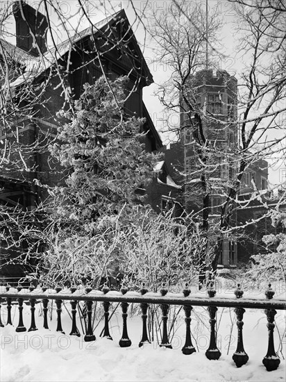 James E. Scripps house in snow, Detroit, Mich., between 1900 and 1905. Creator: Unknown.