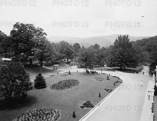 White Sulphur Springs, W. Va., the south lawn, c.between 1910 and 1920. Creator: Unknown.
