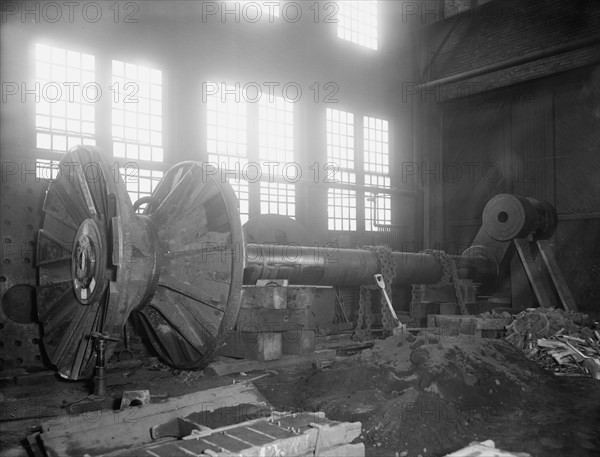 Shafting for new Detroit & Cleveland Navigation Co. steamer, (1907?). Creator: Unknown.