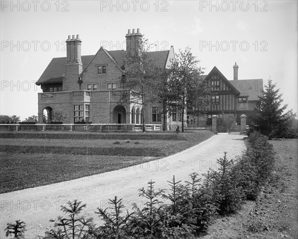Edward C. Walker residence, approach to gate, Walkerville, Ont., between 1906 and 1915. Creator: Unknown.