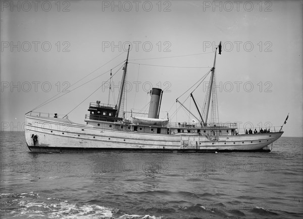 Steam pilot boat New Jersey, between 1900 and 1905. Creator: Unknown.