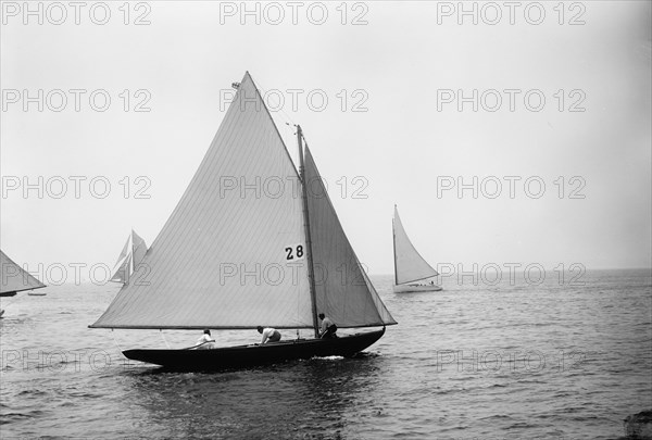 Herreshoff fin keel, El Chico, 1892 June 14. Creator: John S Johnston.