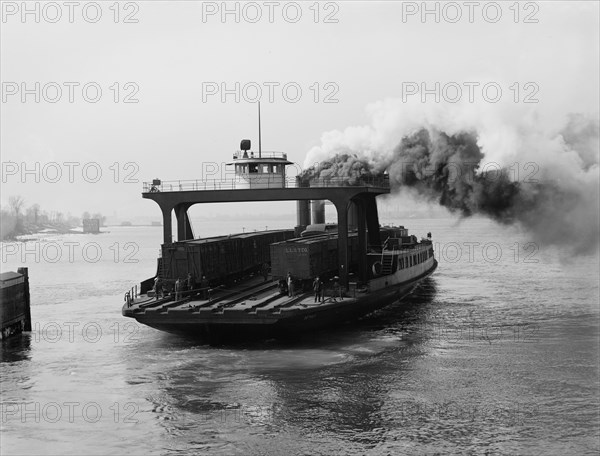 Transfer steamer Detroit, between 1900 and 1905. Creator: Unknown.