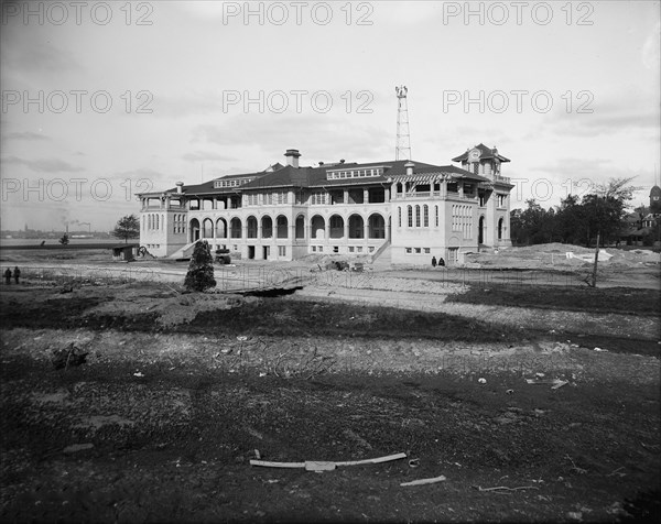 New casino, Belle Isle Park, Detroit, Mich., ca 1907. Creator: Unknown.