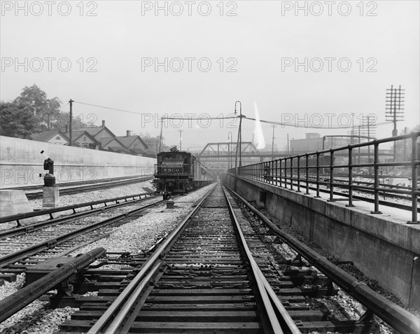 Detroit River tunnel, Detroit, Mich., ca 1910. Creator: Unknown.