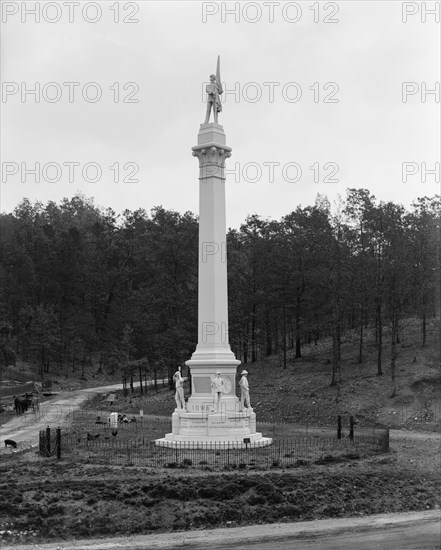 Hooker's Road and Iowa Monument, Rossville, Ga., c1907. Creator: Unknown.