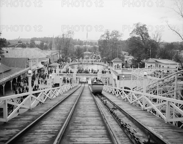 White City, Louisville, Ky., between 1900 and 1910. Creator: Unknown.