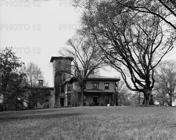 The Longworth home, Cincinnati, Ohio, between 1900 and 1910. Creator: Unknown.