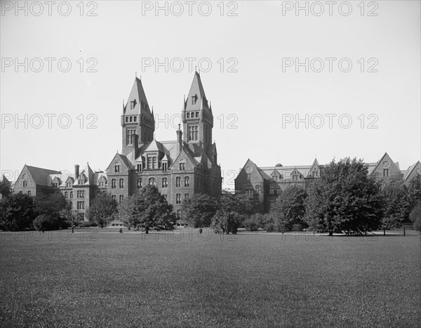 Buffalo State Hospital, Buffalo, N.Y., between 1900 and 1910. Creator: Unknown.