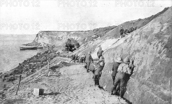 'L'expedition des Dardanelles, L'attaque par voie de terre..., 1915 (1924) Creator: Unknown.