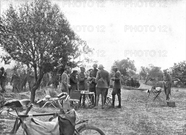 'L'expedition des Dardanelles, Sur la Presqu'ile..., 1915 (1924). Creator: Unknown.